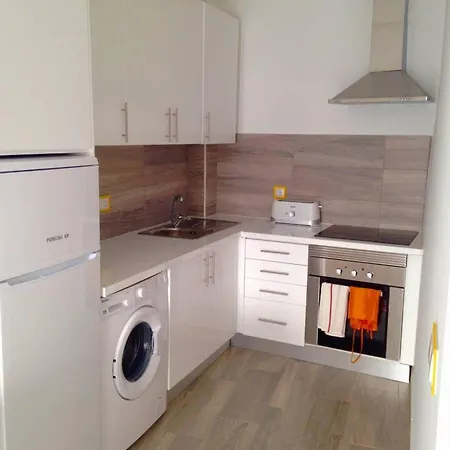 One Bedroom With Wifi At 3 Km Away From The Beach פורטימאו